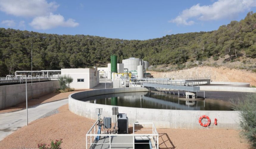 Ibiza solo reutilizó el 2,5 % del agua depurada en 2025